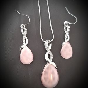 Soft pink necklace and earrings